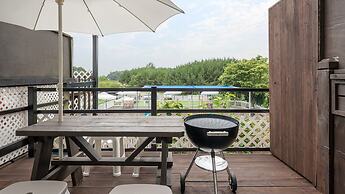 Evergreen Pet-friendly Pension, Taean