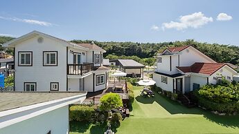 Evergreen Pet-friendly Pension, Taean