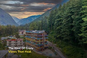 goSTOPS PLUS Kasol Manikaran Road, Bar and Hostel