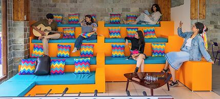 goSTOPS PLUS Kasol Manikaran Road, Bar and Hostel
