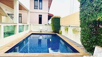 BestViewHot Tub pool Great Location v132