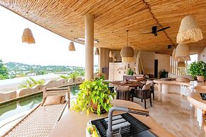 Zen Retreat with Pool Sea View V222