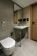 Hazel Spaces DownTown