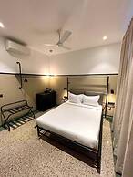 Wellesley Hotel