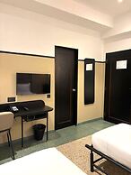 Wellesley Hotel