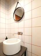 LH 51 Neapolitan Rooms
