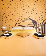 LH 51 Neapolitan Rooms