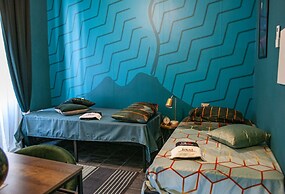 LH 51 Neapolitan Rooms
