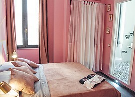 LH 51 Neapolitan Rooms