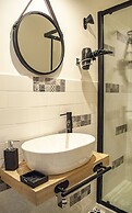 LH 51 Neapolitan Rooms
