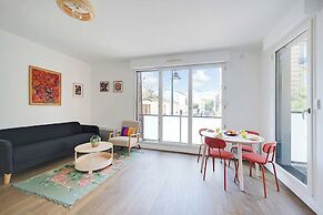 Charming Apartment - 2br-4p- Balcony- Malakoff