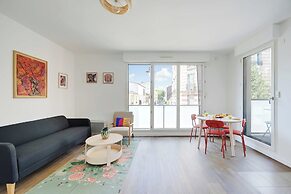 Charming Apartment - 2br-4p- Balcony- Malakoff