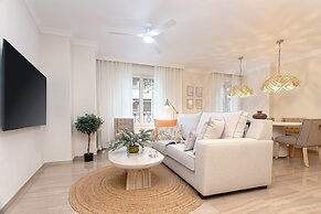 Bright 3bdroom Apartment in Granada. Recogidas III