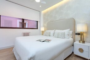 Exclusive Apartment in Granada Center. Alhondiga II