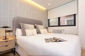 Exclusive Apartment in Granada Center. Alhondiga II