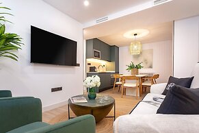 Exclusive Apartment in Granada Center. Alhondiga II