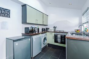 62 Handbridge