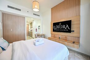 Luxury Studio in Azizi Riviera