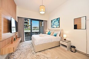 Luxury Studio in Azizi Riviera