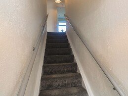 28 Guildford Road