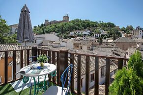 Luxury House in Granada Center. Reyes II