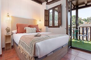 Luxury House in Granada Center. Reyes II