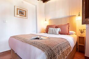Luxury House in Granada Center. Reyes II