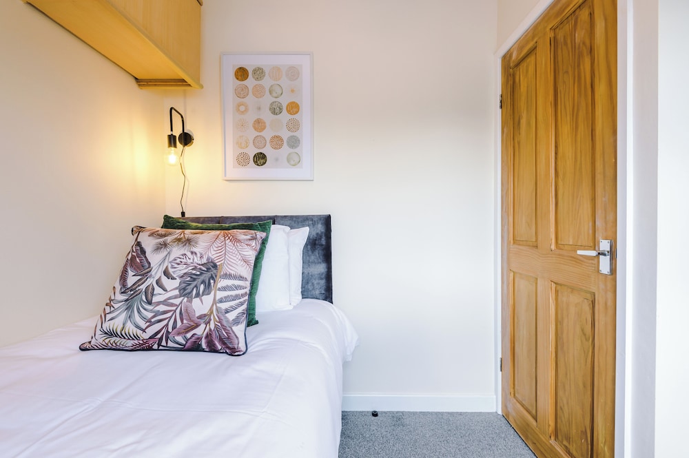 3 Hill Farm Cottages