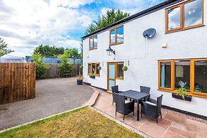 3 Hill Farm Cottages
