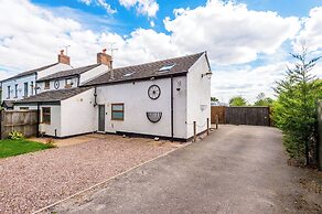 3 Hill Farm Cottages