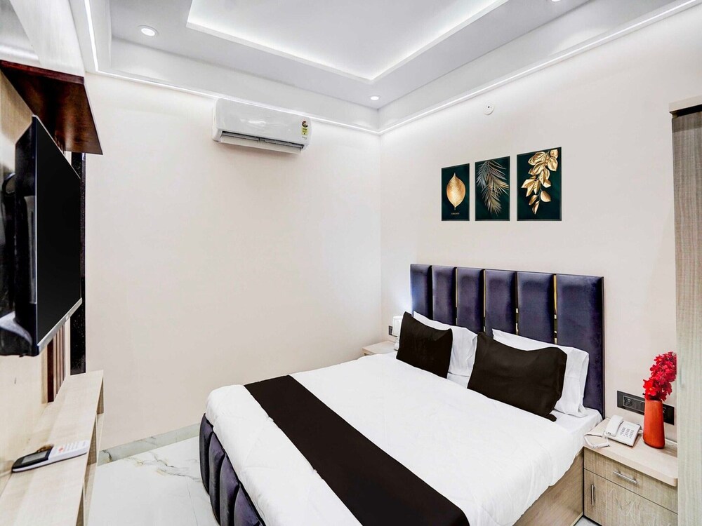 Hotel O Ganeshpuri Indore