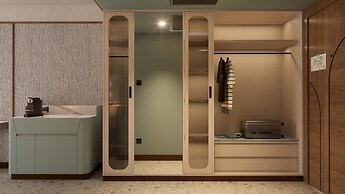 Trendy Perge Resort & Suites