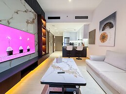 Luxury 1BR 2 Baths JVC
