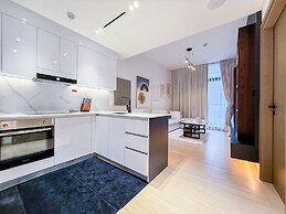 Luxury 1BR 2 Baths JVC