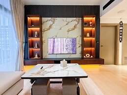 Luxury 1BR 2 Baths JVC