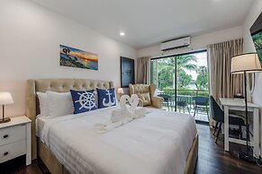 NeatestApartmentTheTitle50mtobeachC155