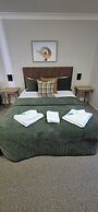 Molong Motor Inn