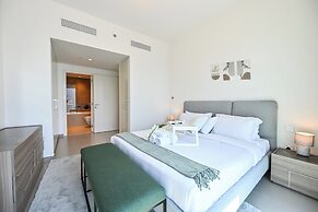 Burj Khalifa View - 2 BR - PS5 - Pool