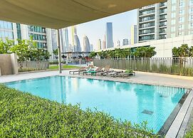 Burj Khalifa View - 2 BR - PS5 - Pool