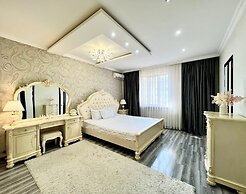 Golden house
