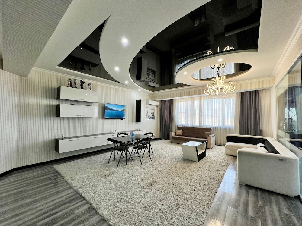 Golden house