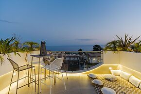 Terrace Jacuzzi - Tropicalia by Wonderful Italy