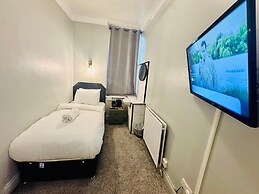 Sachi Hotel