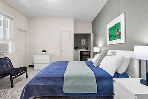 Olimpo Court by Otium