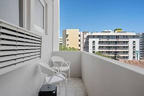 Olimpo Court by Otium