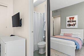 Olimpo Court by Otium