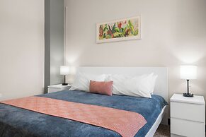 Olimpo Court by Otium