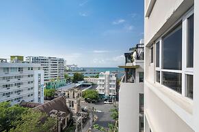 Olimpo Court by Otium