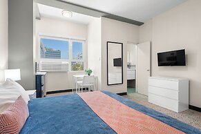 Olimpo Court by Otium