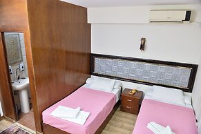 lora Altahrir hotel